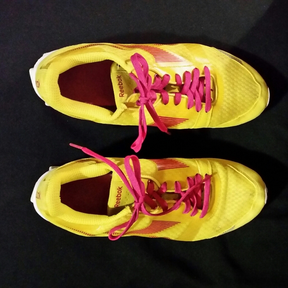 Reebok Yellow Fuchsia Sports Shoes -- Final Price - Picture 7 of 8